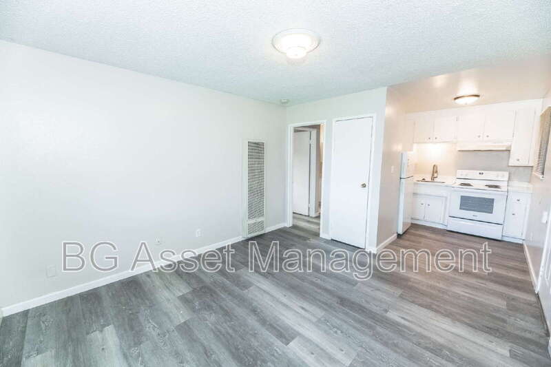 Sacramento Condo: 1928 Ethan Way