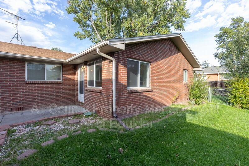 Longmont Condo: 26 Durian Ct