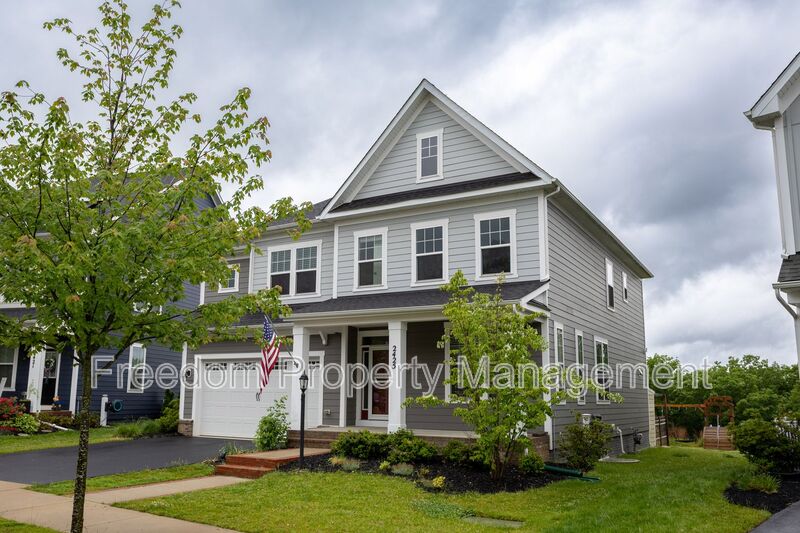 Dumfries House: 2425 Morgans Point Dr