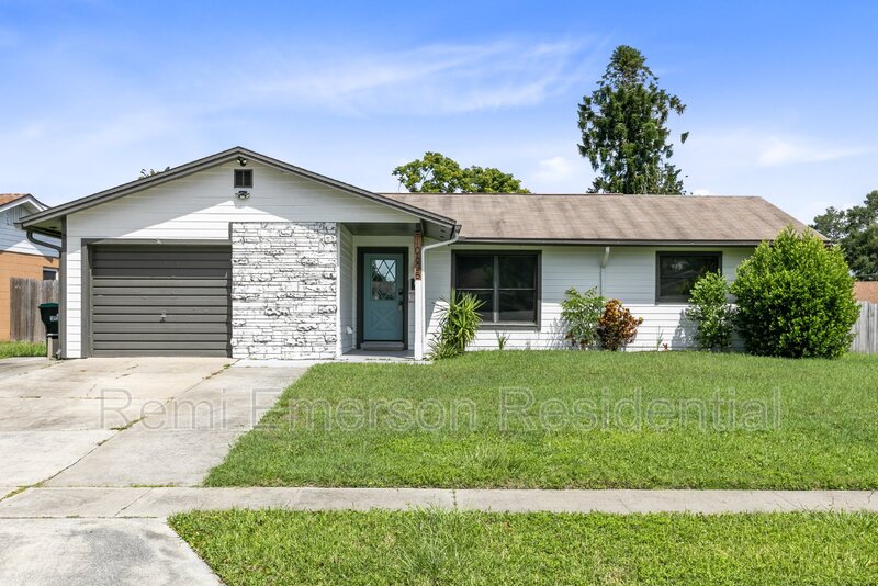 Orlando House: 10625 Bresslyn Blvd