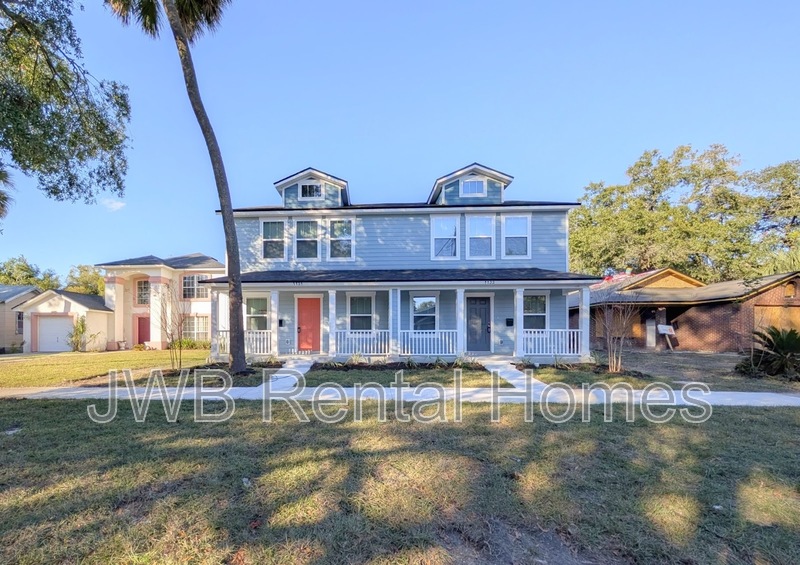 Jacksonville Townhome: 1131 Pippin St