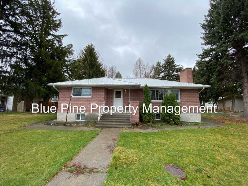 Blackfoot Condo: 598 West Center Street