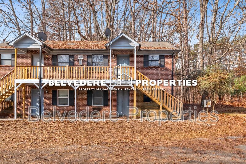 Winston-Salem House: 2402 Markwood Lane