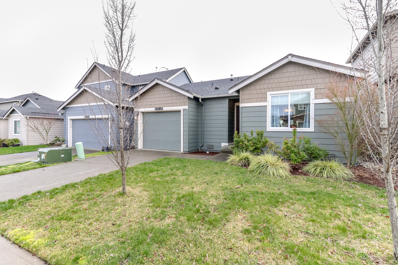 Puyallup House: 10710 185th St E