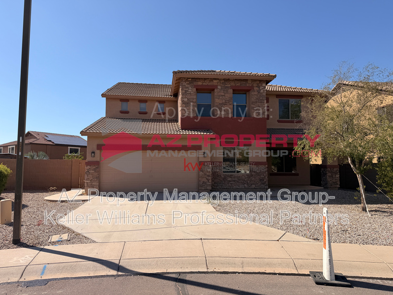 Buckeye House: 24733 W Vista Norte St