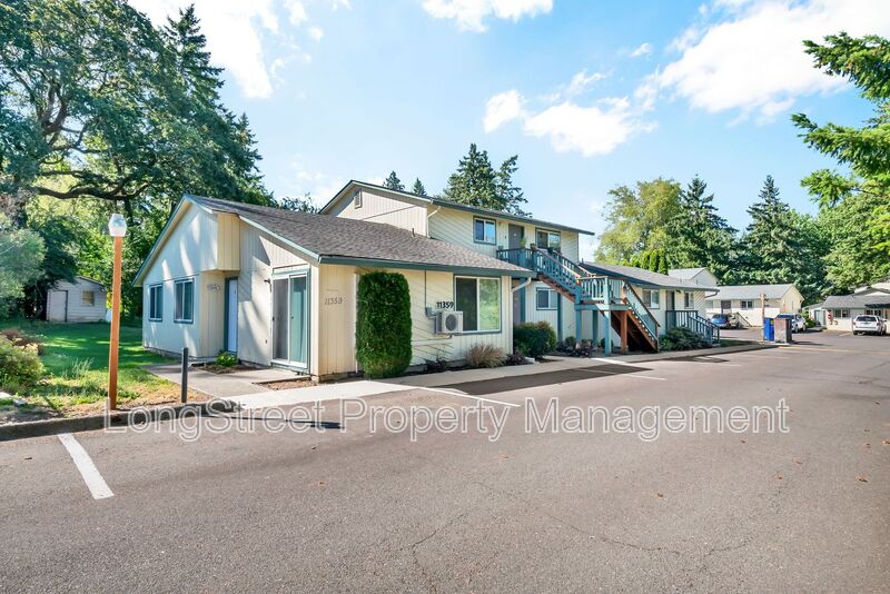 Tigard Condo: 11355 SW Greenburg Rd