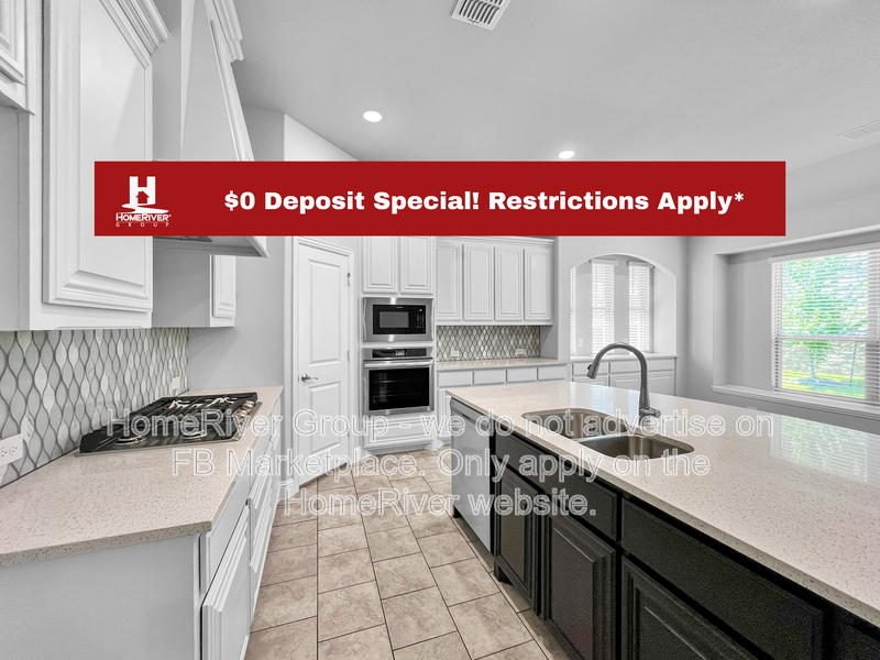 Desoto House: 2041 Price Blvd