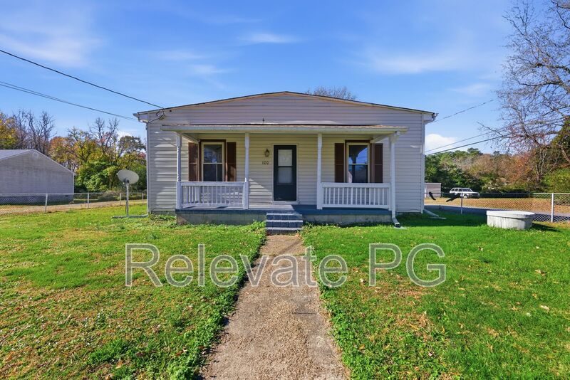 Henrico House: 100 Lowell St