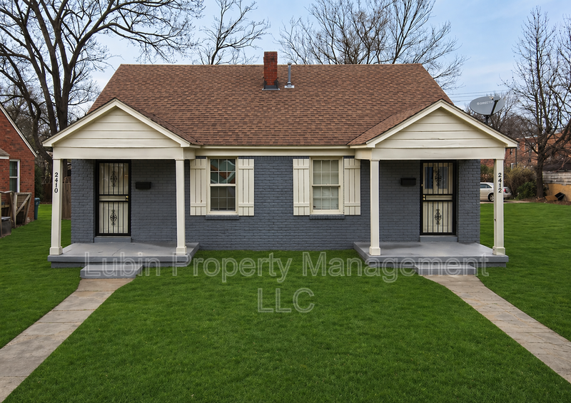 Memphis Condo: 2412 Forest Ave
