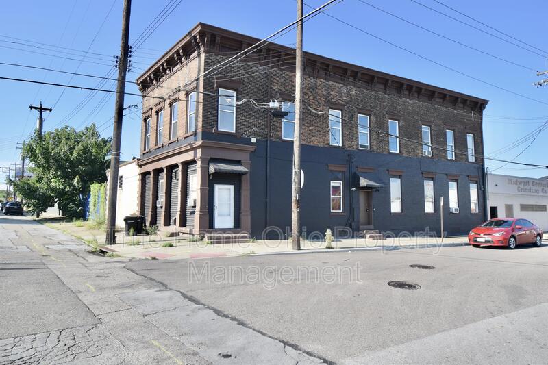 Request a Viewing for 2647 Colerain Avenue 4 Tenant Turner