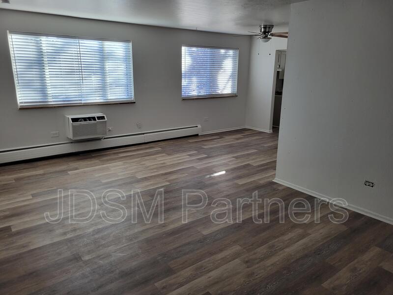 Denver House: 5605 West Warren Avenue #1