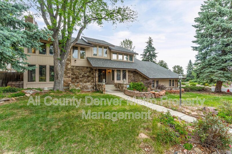 Westminster House: 10193 Meade Court