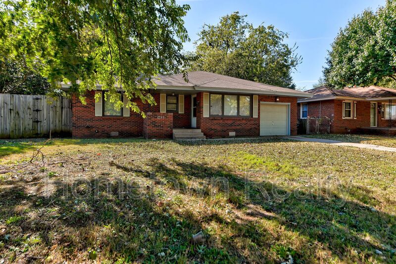 Oklahoma City House: 2200 Downing Street