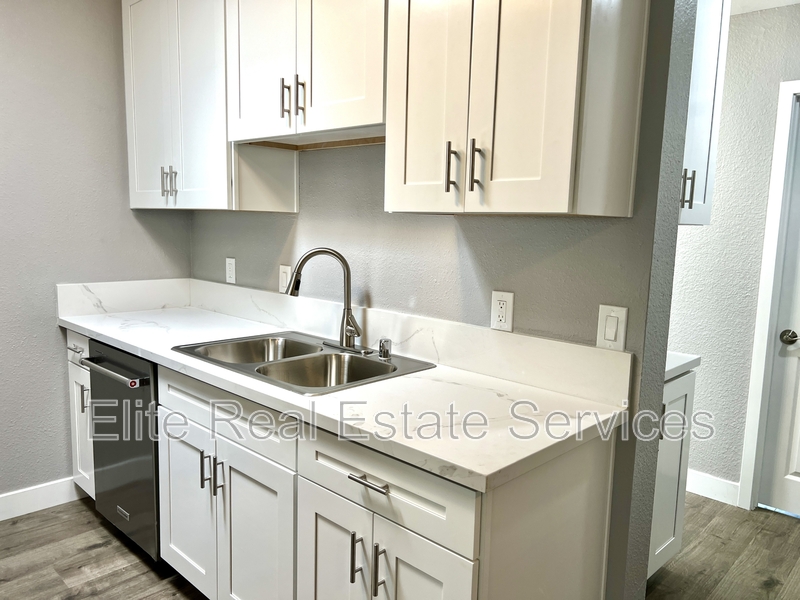 San Diego Condo: 4424 47th St. - 5