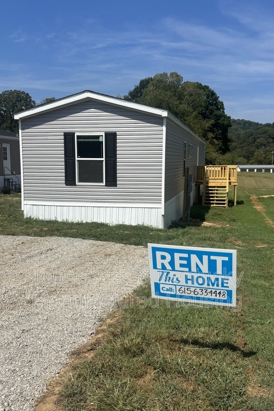 Dixon Springs House: 106 Cumberland Lane