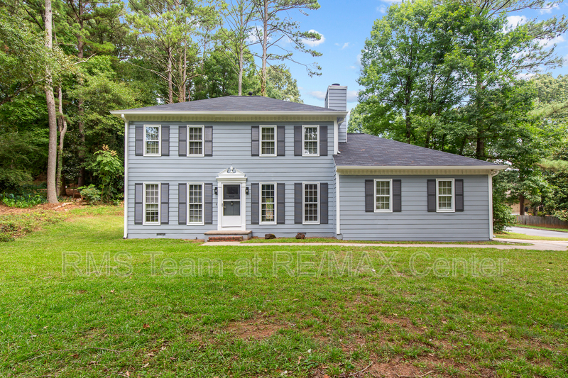 Lilburn House: 4019 Shady Dr NW