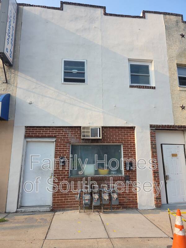 Upper Darby Condo: 7307 W Chester Pike