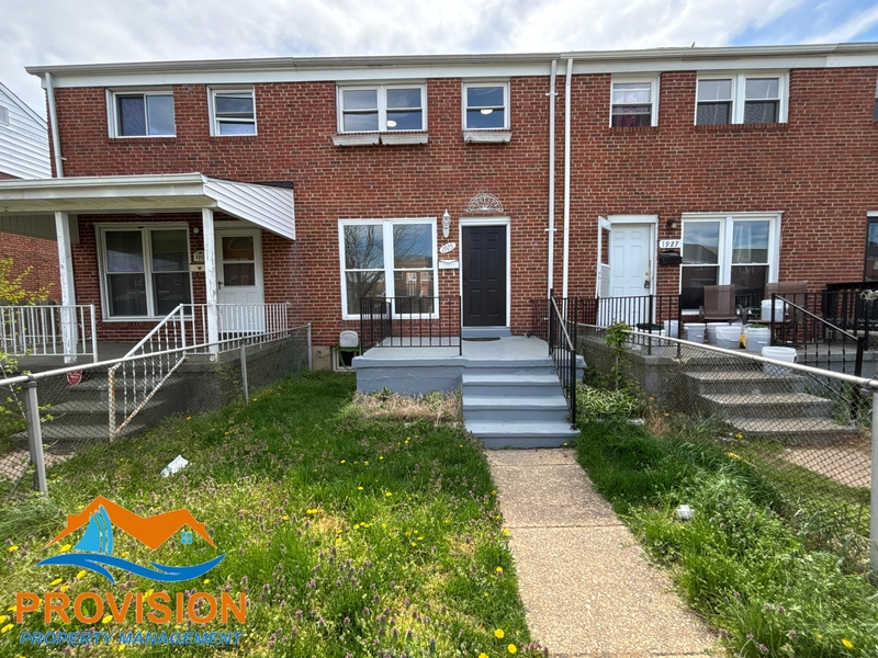 Dundalk Townhome: 1925 Jasmine Road