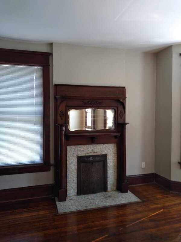 Davenport Condo: 602 W. 3rd St. #3A
