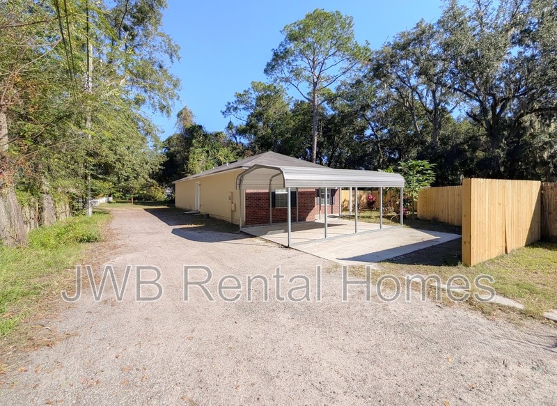 Jacksonville House: 3987 Progress WAY