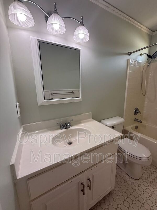 Spacious 3-Bedroom Home in Burbage Grant! "ASK ABOUT OUR ZERO DEPOSIT" - Photo 17