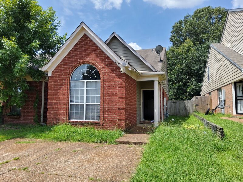 Cordova House: 1481 Estacada Way