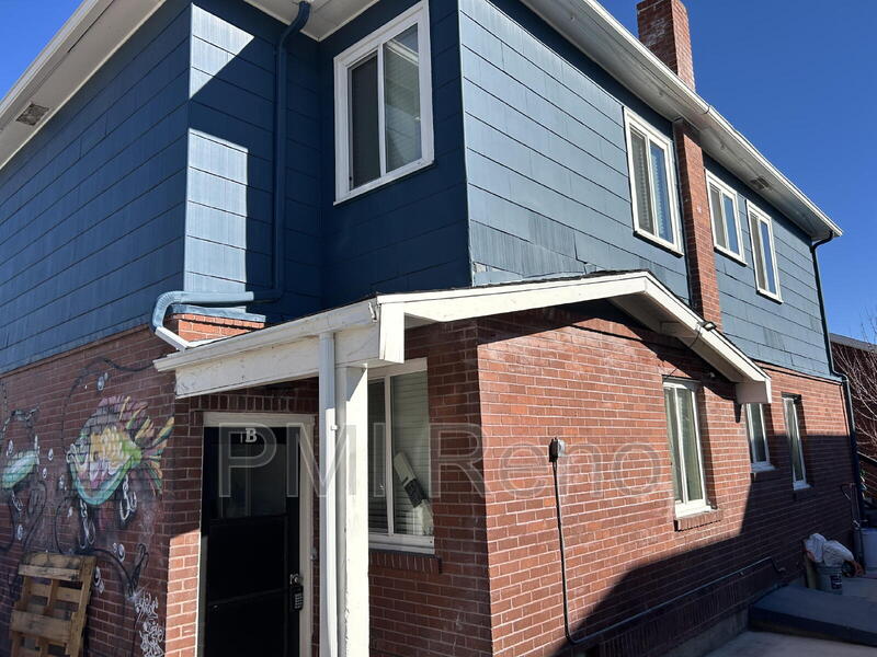 Reno Condo: 251 E Arroyo St