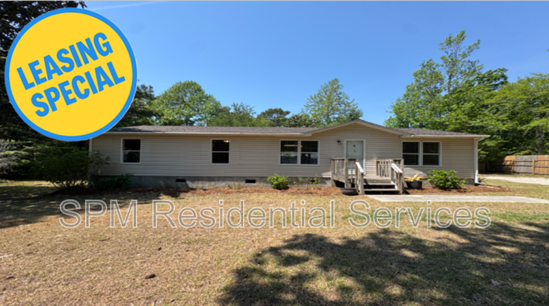 Hampstead House: 792 Wildwood Circle