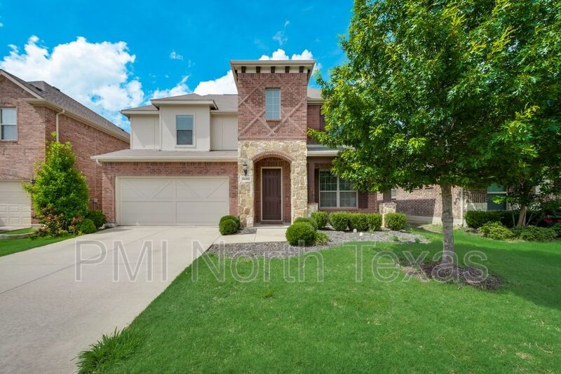 Frisco House: 11213 Amistad Drive