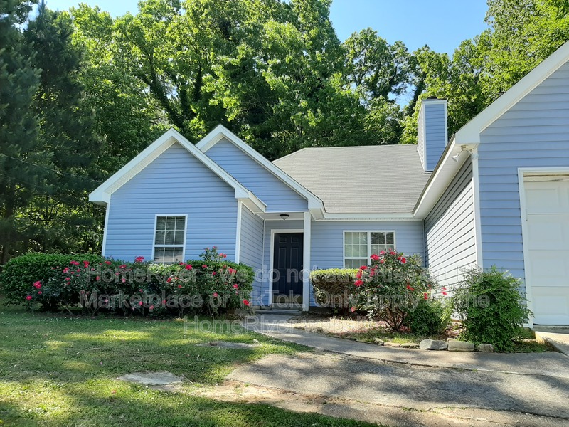 Austell House: 949 Flamingo Dr