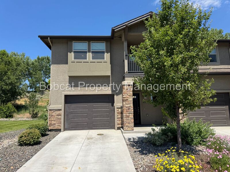 Carson City Townhome: 1226 Saltern Dr