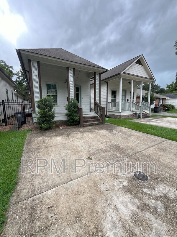 Baton Rouge House: 2353 Orpine Ave.
