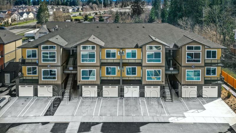 Mill Creek House: 4124 148th St SE