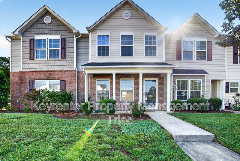 Whitsett House: 1168 Brooksridge Way