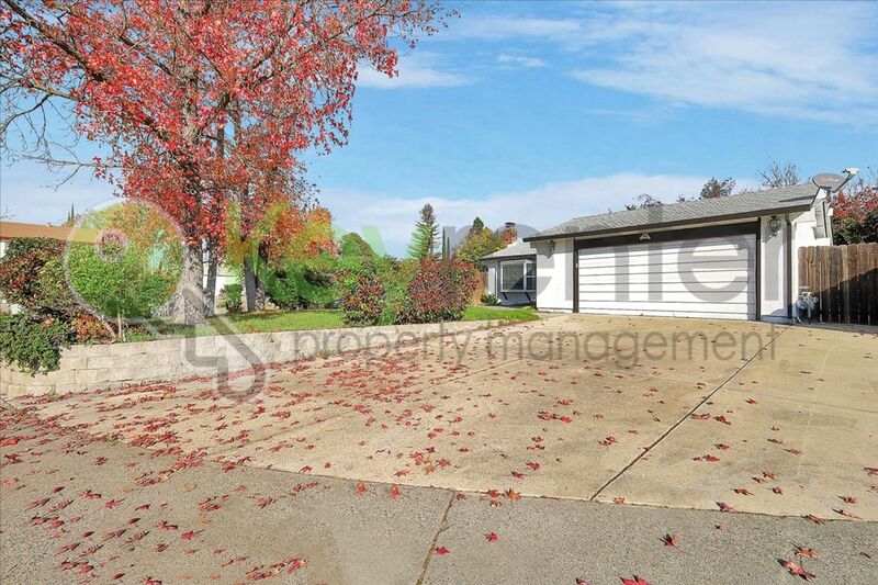 Sacramento House: 5631 Mount Everest Court