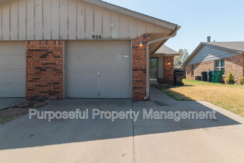 Oklahoma City House: 930 Southwest 63rd Street