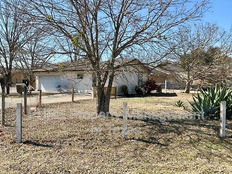 Round Rock Condo: 308 A Highland Estates Dr