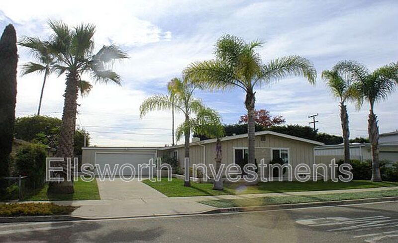San Diego House: 3665 Morlan St