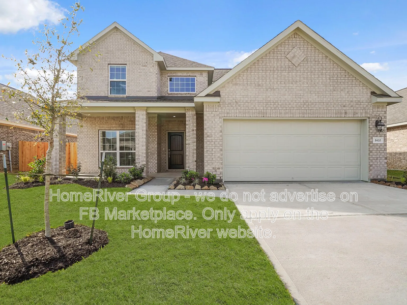Baytown House: 8410 Hunterwyck Ln
