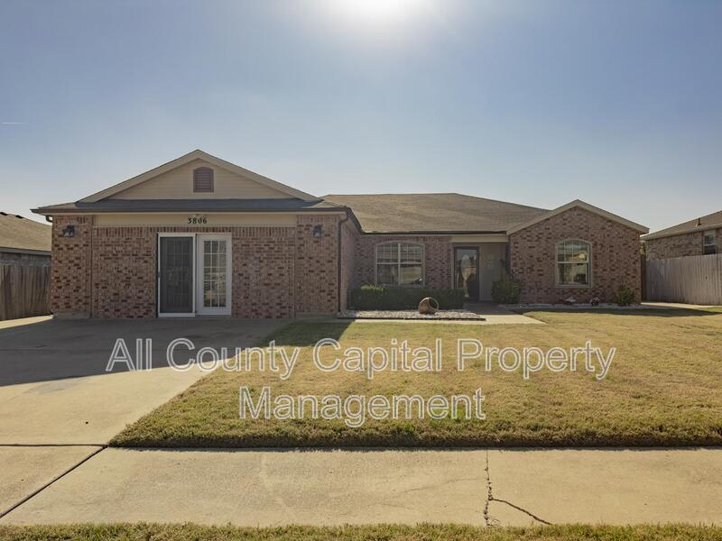 Killeen House: 3806 Fieldcrest Dr