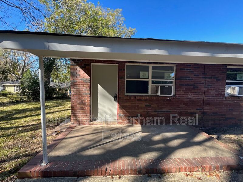 Phenix City Condo: 1009 1st Place South