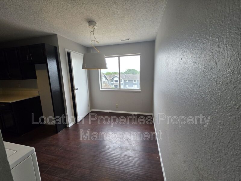 505 Colorado Street #8 - 505 #8, Lawrence, Kansas rental photo 3 of 7