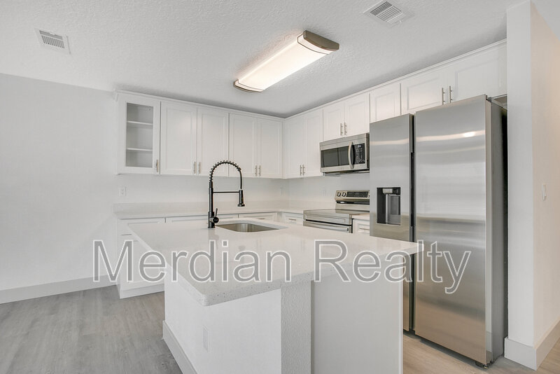 Sanford Condo: 1217 West 6th Street