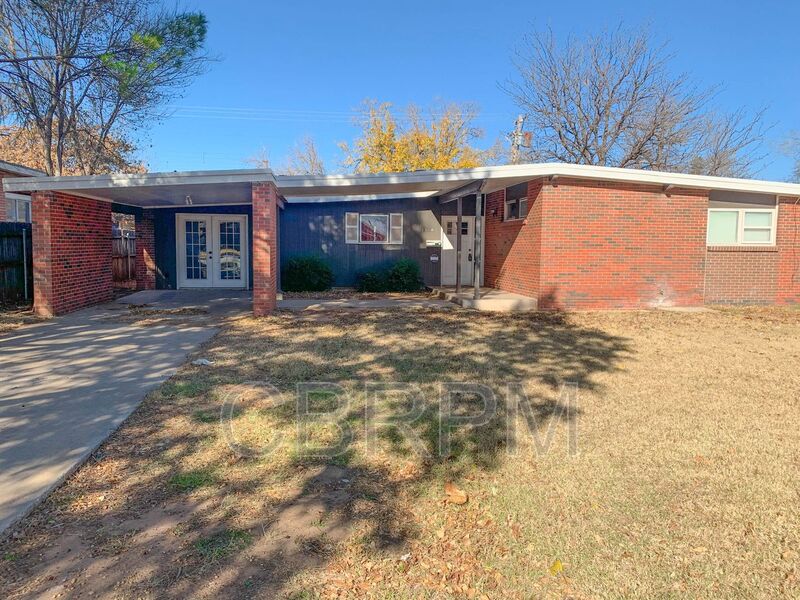 Lubbock House: 2510 47th St
