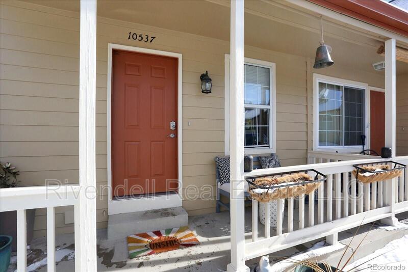 Littleton Townhome: 10537 West Maplewood Drive