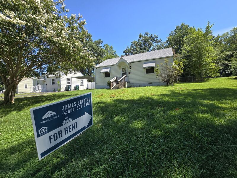Richmond House: 1715 Rockwood Rd