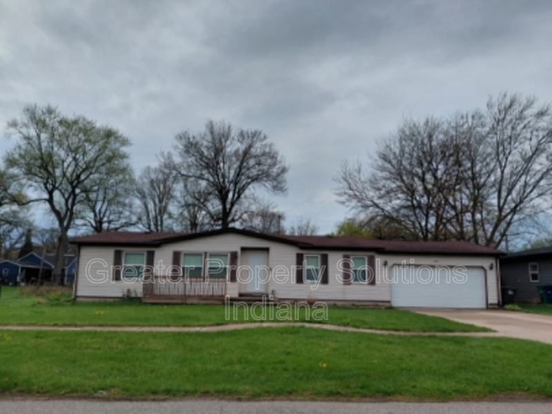 Lake Station House: 2870 Vigo Street