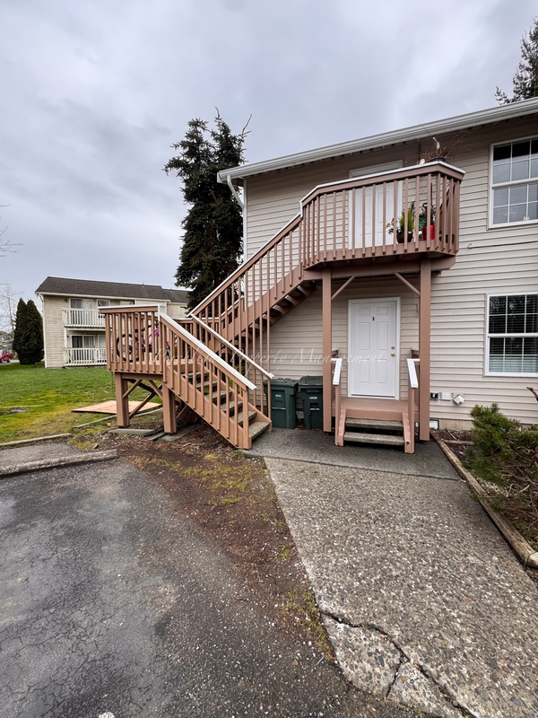 Ferndale Condo: 5660 Eagle Parkway - 1