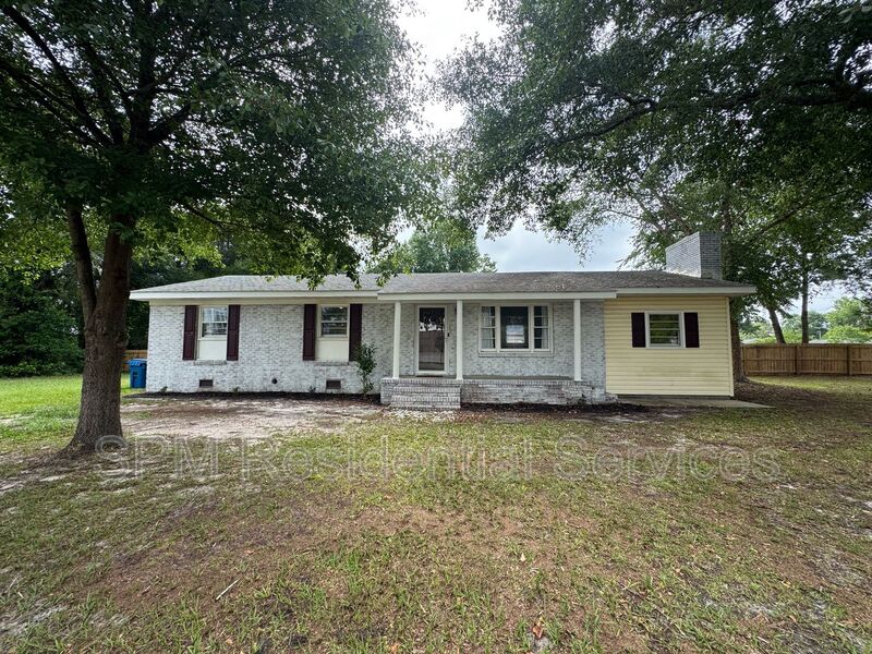 Wilmington House: 331 Forest Park Rd