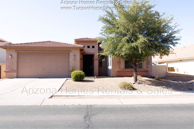 Sahuarita House: 732 W Camino Tunera